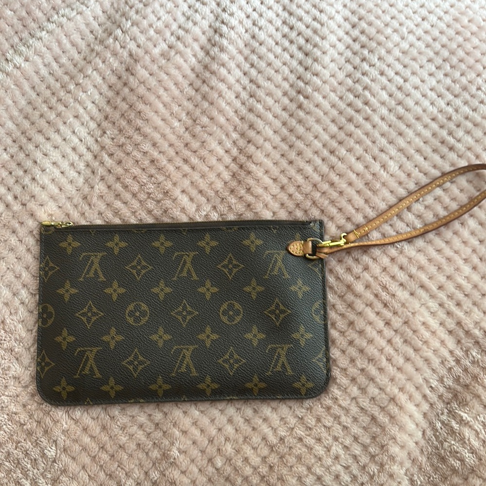 Louis Vuitton LV Monogram Clutch